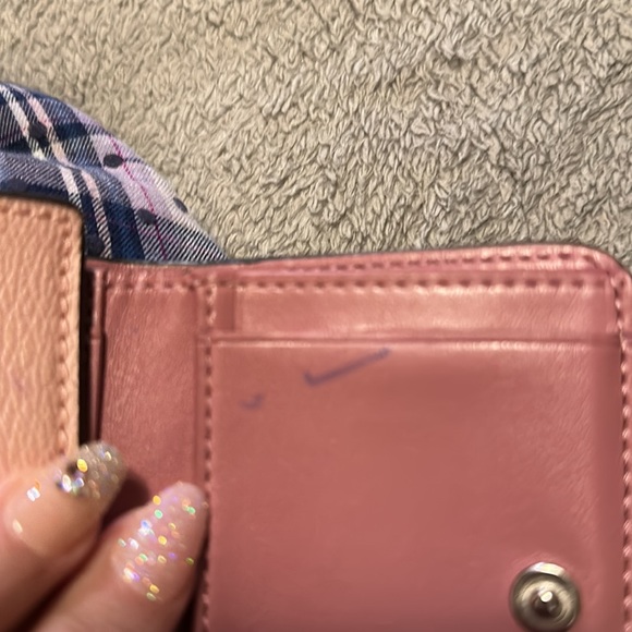 Previously loved coach, cross body and wallet - Picture 8 of 8